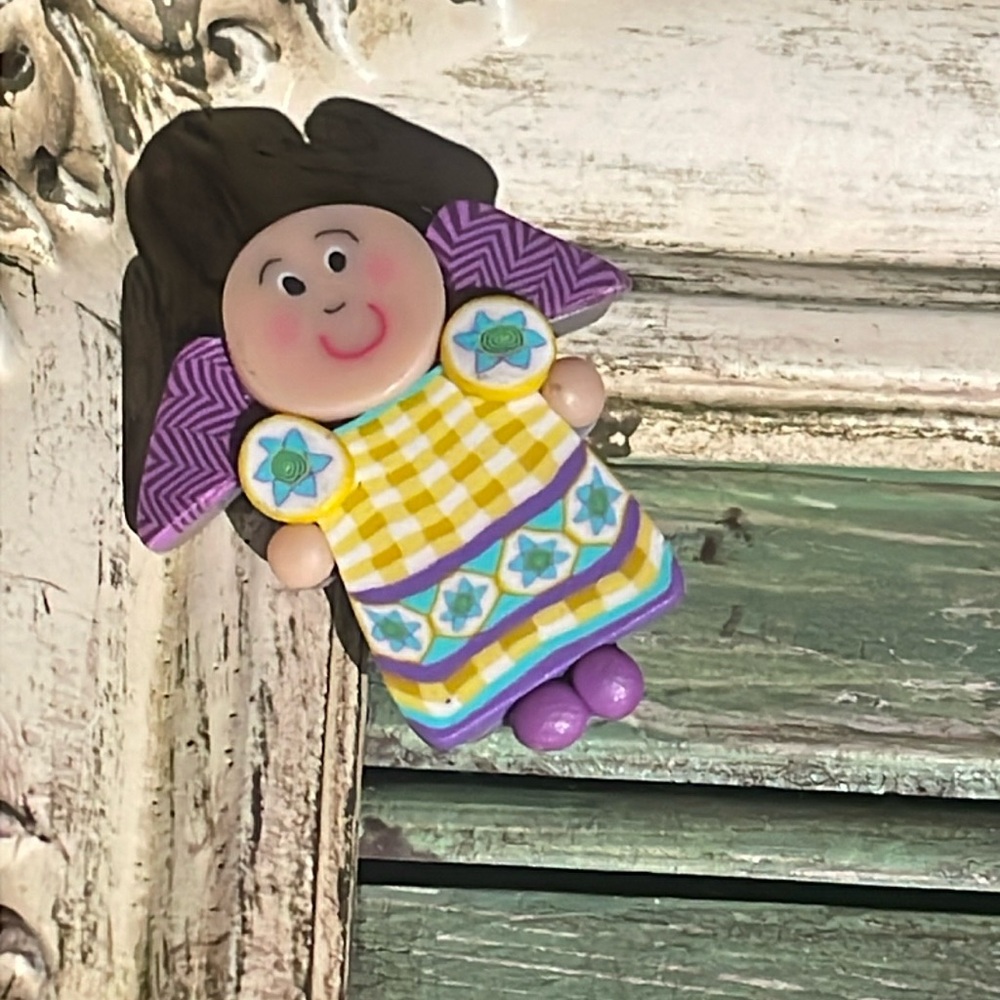 Adorable little angel brooch